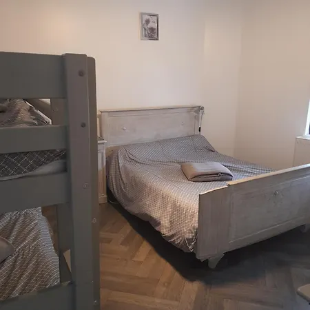 Maison 14 Personnes,pal 4 Kms * Thiel-sur-Acolin