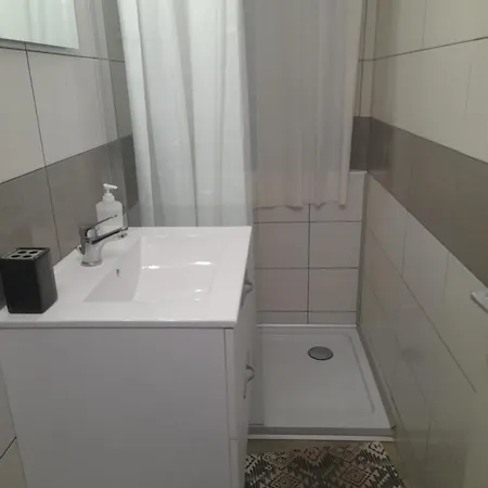 Maison 14 Personnes,pal 4 Kms *